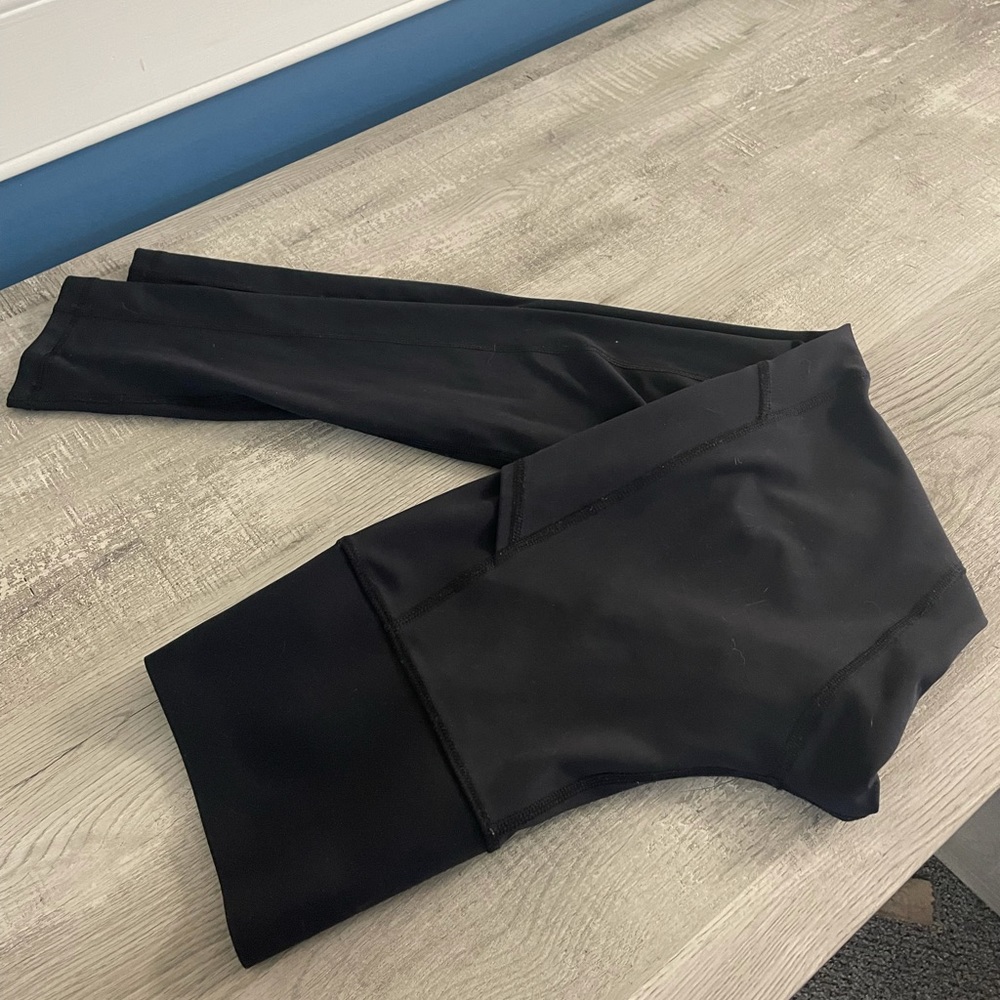 NWOT Black Interval leggings with pockets - Picture 1 of 5